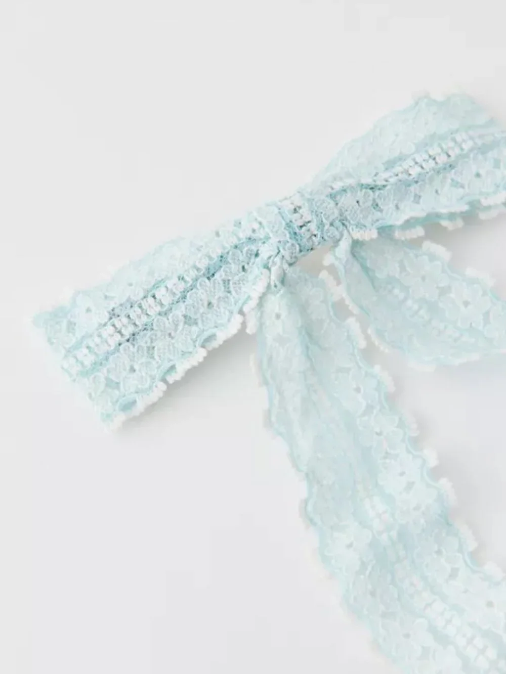 NWT Urban Outfitters Scalloped Edge Blue Floral Hair Bow Barrette